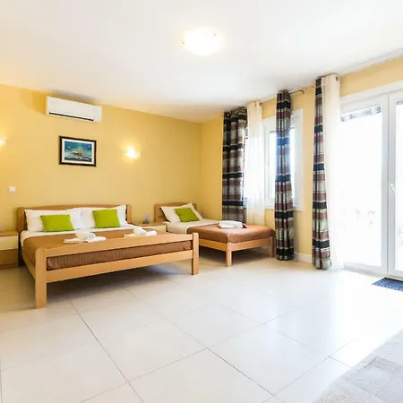 Pineta & More Guest house 3*